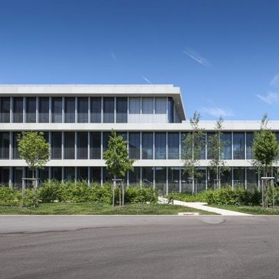 Commercial Prefabricated Steel Building Metal Frame Professional GB