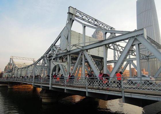 Structure Prefabricated Steel Truss Pedestrian Bridge Construction