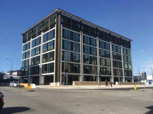 Insulated Steel Structure With Durable Wall Prefabricated Office Building